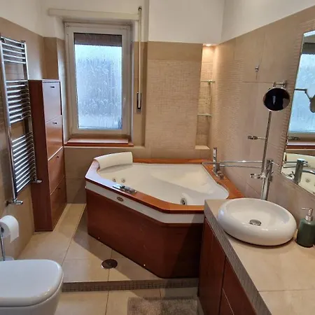 Lejlighed Modern Jacuzzi